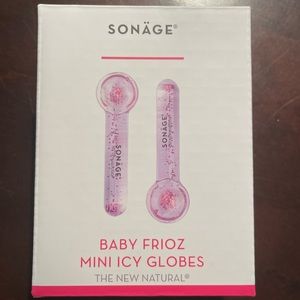 Baby Frioz Mini Facial Massager Ice Globes BNIB. NWT